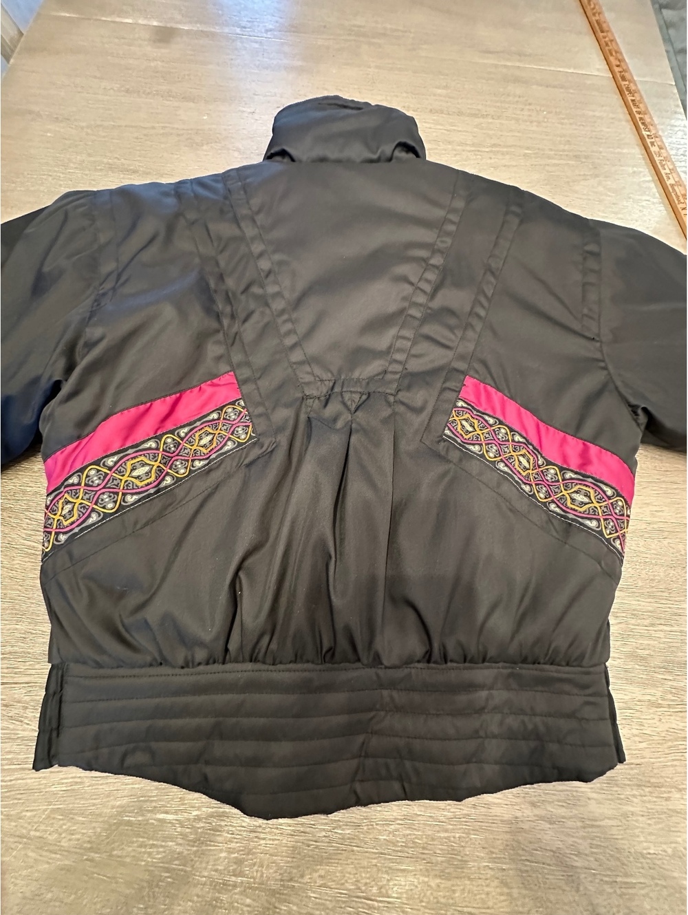 Vintage 80s/90s Whitestag Women's Black and Pink Embroidered Winter Jacket